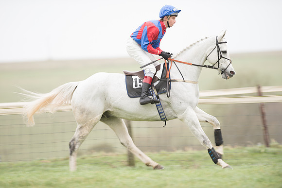 Race 1 - Novice Riders (18 of 86).jpg