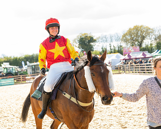 Race 5 - Novice and Veteran Riders (81 of 91)