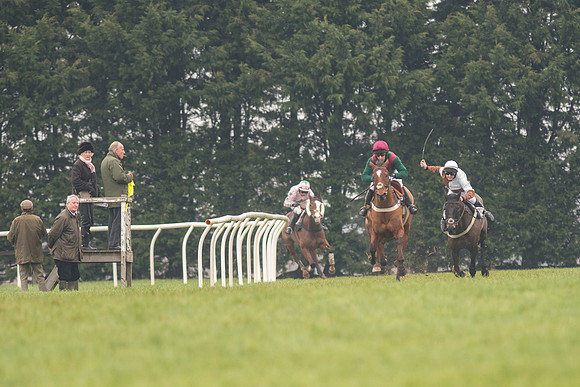 Race 4 - Ladies Open Race (75 of 96).jpg