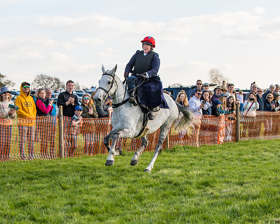 Side Saddle dash  (89 of 170)