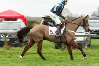 Race 4 - Novice Riders Race (31 of 144).jpg