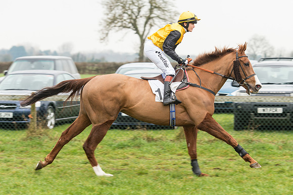 Race 4 - Ladies Open Race (43 of 96).jpg