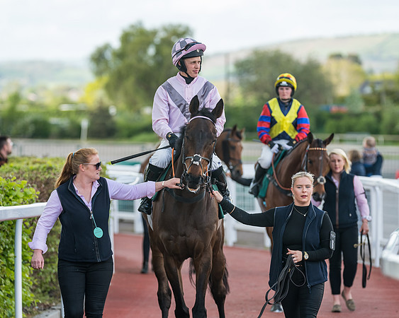 Race 3 - KTDA Open Hunter Chase (80 of 317)