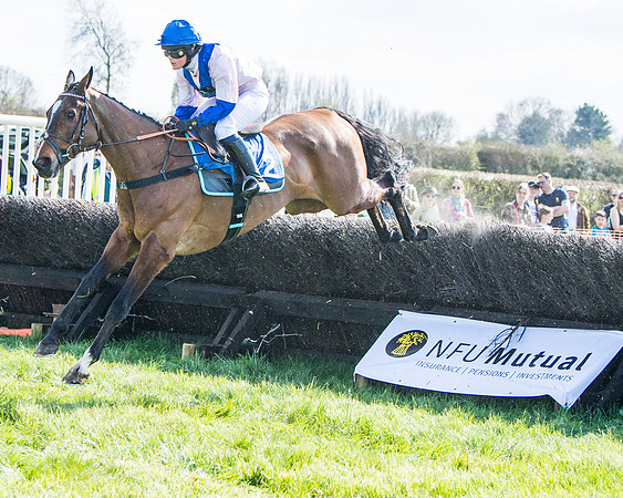 Race 3 -The Richardsons Accountants Conditions Race for Novice Riders  (101 of 154)