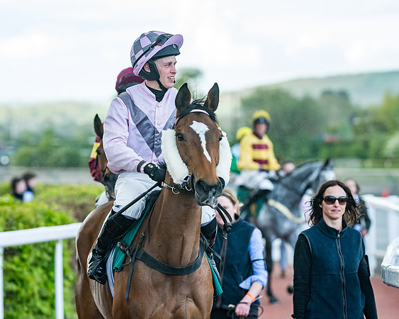 Race 5 - Mares Open  (49 of 329)