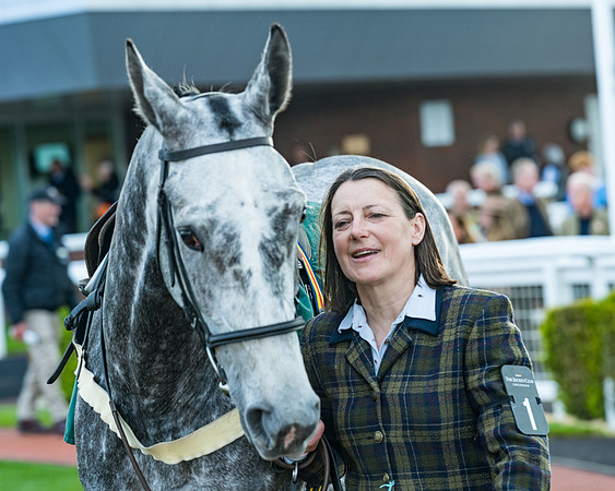 Race 5 - Mares Open  (15 of 329)