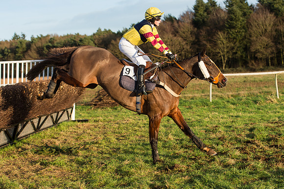 Race 6 - Novice Riders (79 of 103).jpg
