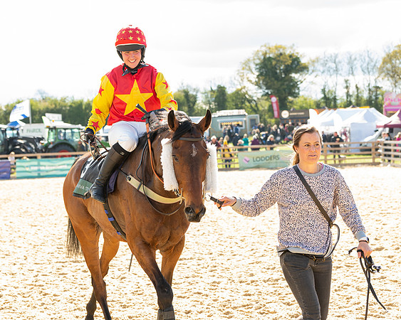 Race 5 - Novice and Veteran Riders (79 of 91)