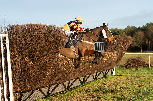 Race 6 - Novice Riders (76 of 103).jpg