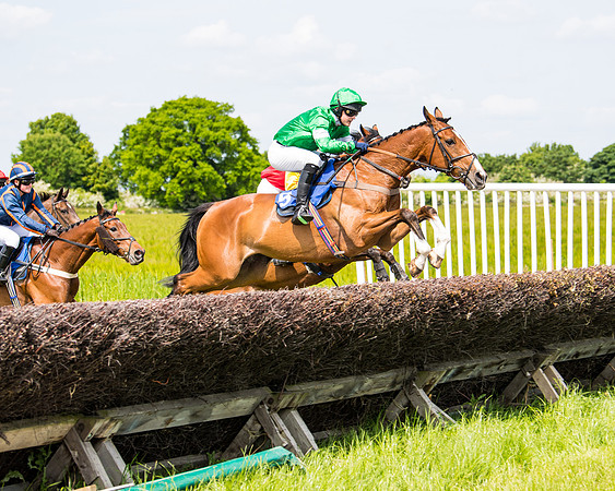Race 1 - The Little Red owner Trainer conditions (152 of 345)