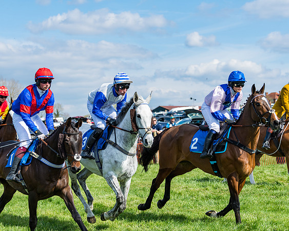 Race 3 -The Richardsons Accountants Conditions Race for Novice Riders  (42 of 154)