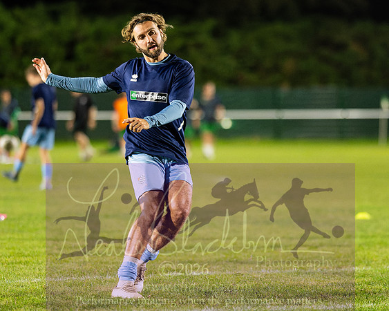 Holmer Green 3 [7]v 3[6] Chesham United (81 of 490)