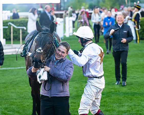 Race 7 - Gloucester Hussars Open  (133 of 154)