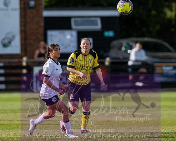 Royston Town 3 v 2 Chesham United (121 of 496)