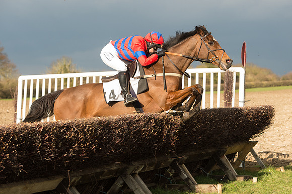 Race 4 - Ladies Open (58 of 100).jpg