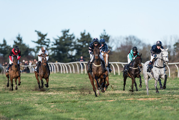 Race 5 - Restricted Race (47 of 107).jpg