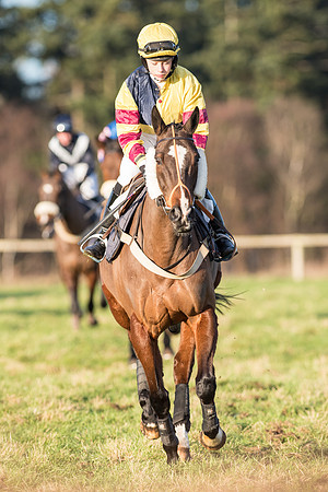 Race 6 - Novice Riders (7 of 103).jpg