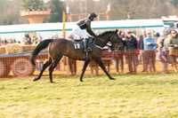 Race 4 - Novice and Veteran Riders (20 of 115).jpg