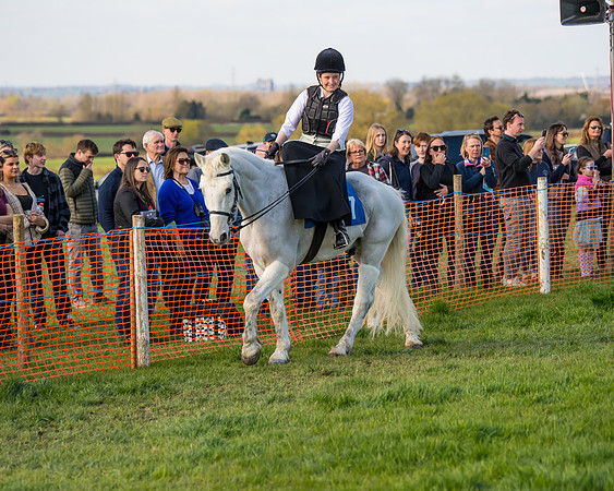 Side Saddle dash  (31 of 170)