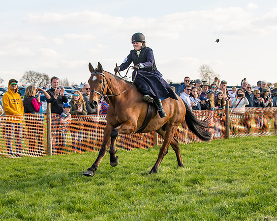 Side Saddle dash  (103 of 170)