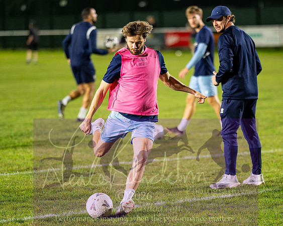 Holmer Green 3 [7]v 3[6] Chesham United (63 of 490)