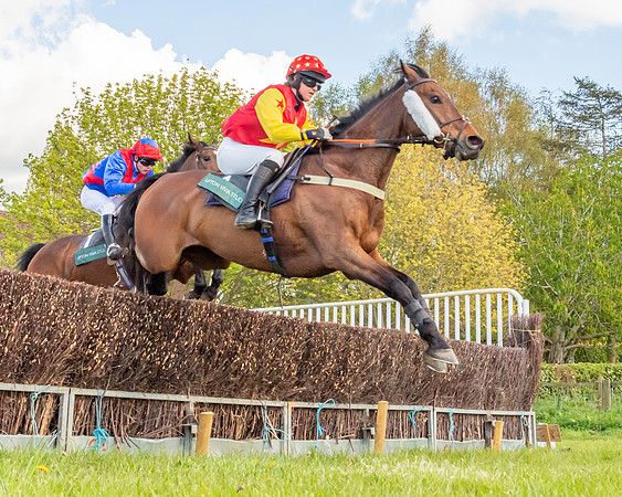 Race 5 - Novice and Veteran Riders (38 of 91)