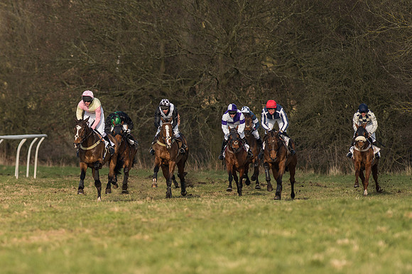 Race 4- The Mens Open Race (14 of 59).jpg