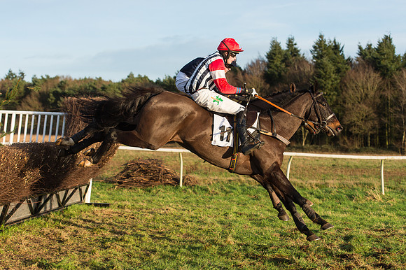 Race 6 - Novice Riders (68 of 103).jpg