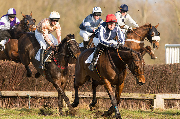 Race 4- The Mens Open Race (11 of 59).jpg