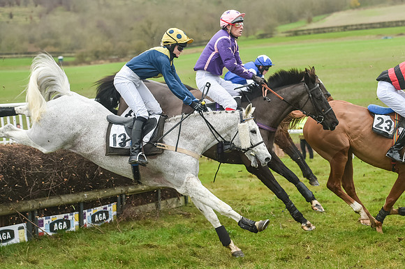 Race 1 - Novice Riders (57 of 86).jpg