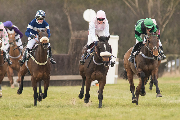 Race 3 - Ladies Open (47 of 100).jpg
