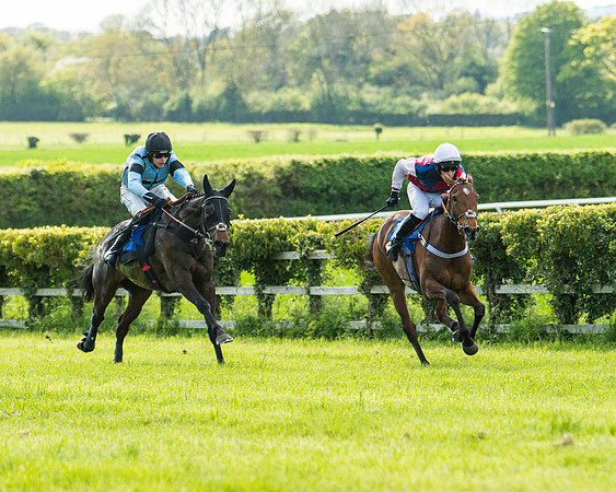 Race 5 - 2m5f Maiden (83 of 144)
