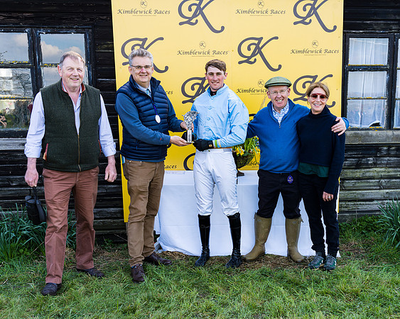 Race 4 - The Warehouse Reit Mixed Open Race  (124 of 124)