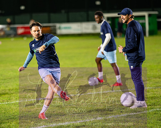 Holmer Green 3 [7]v 3[6] Chesham United (62 of 490)
