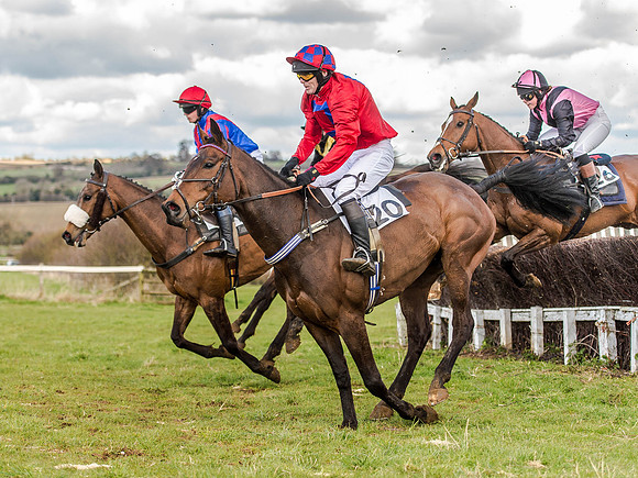 Race 3 - PPORA Club Members Novice Riders (44 of 75).jpg