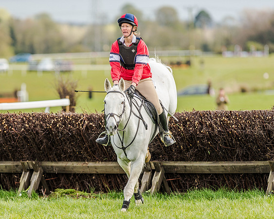 Race 8 - Hunt Challenge (41 of 96).jpg