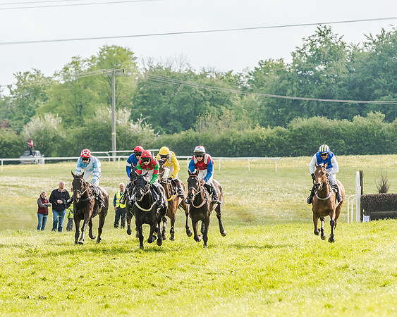Race 5 - Division 2 - Restricted Race (53 of 105).jpg