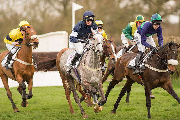 Race 6 - Open Maiden Division 1  (75 of 133).jpg