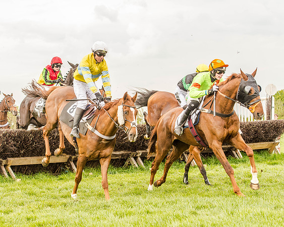 Race 5 - Intermediate Race (82 of 168).jpg