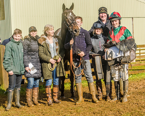 Race 5 - Open Maiden (139 of 147).jpg