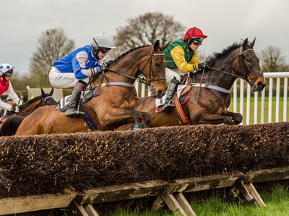 Race 1 - Confined Hunts (52 of 118).jpg