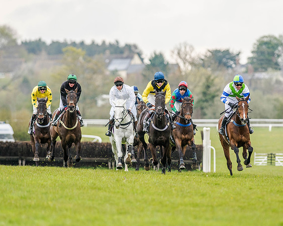 Race 6 - Intermediate Race (70 of 143).jpg