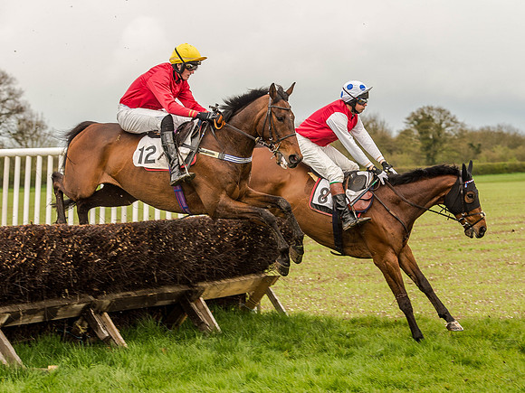 Race 1 - Confined Hunts (57 of 118).jpg