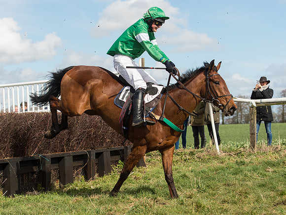 Race 2 - Confined Hunts Race (60 of 87).jpg
