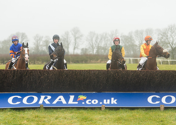 Race 1 - Confined Hunts (36 of 101).jpg