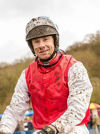 Race 1 - Confined Hunts (112 of 118).jpg