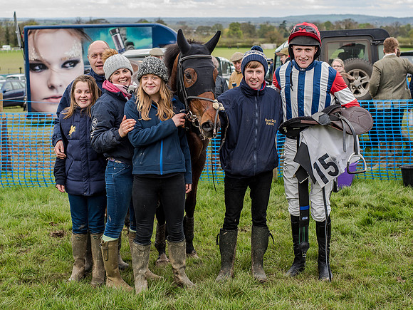 Race 3 - Young Horse maiden 2m5f (117 of 124).jpg