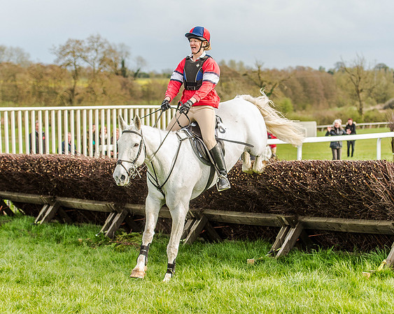 Race 8 - Hunt Challenge (65 of 96).jpg