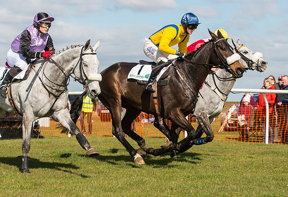 Race 1 - Oakley Hunt Members-31