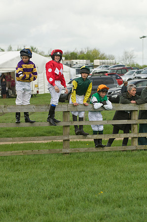 Pony Race - 1   21